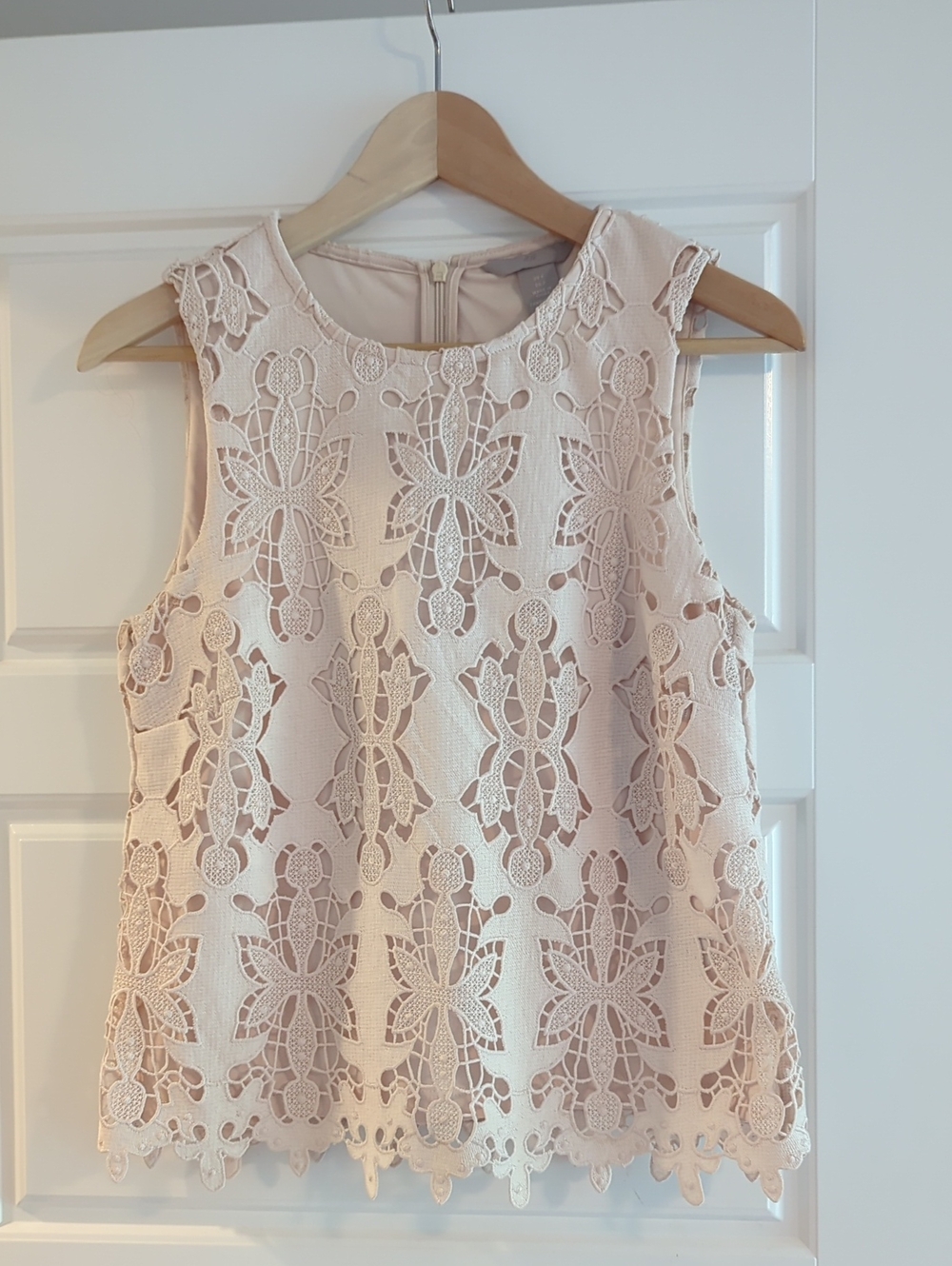 H&M Beige Lace Detail Sleeveless Top